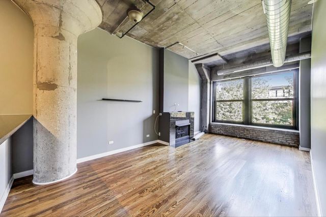 1071 W 15TH Street 352, Chicago, IL 60608