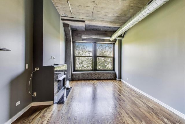 1071 W 15TH Street 352, Chicago, IL 60608