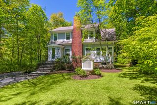 401 Jelliff Mill Road, New Canaan, CT 06840