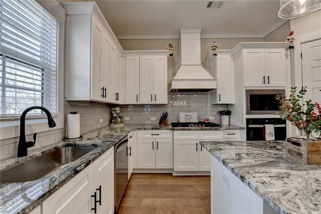 165 Birmingham Road, Ball Ground, GA 30107