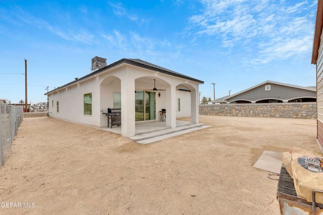 13205 Eudora, San Elizario, TX 79849