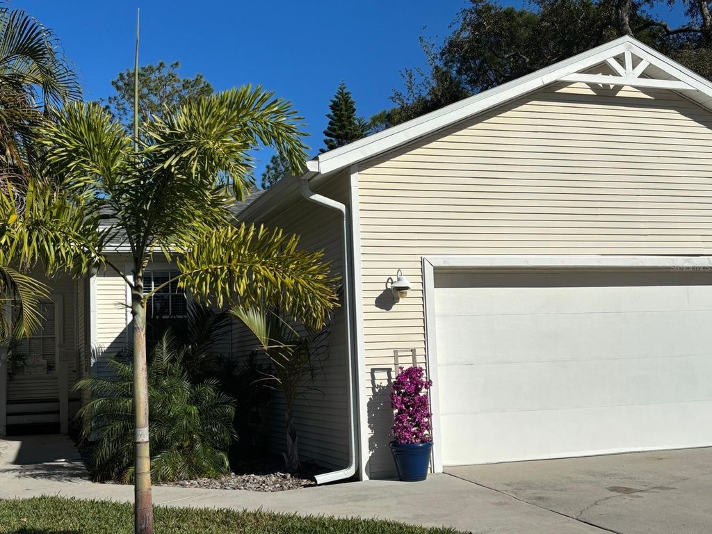 424 N CAROLINA AVENUE, Palm Harbor, FL 34683