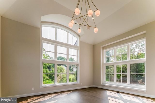 1339 BEULAH RD, Vienna, VA 22182