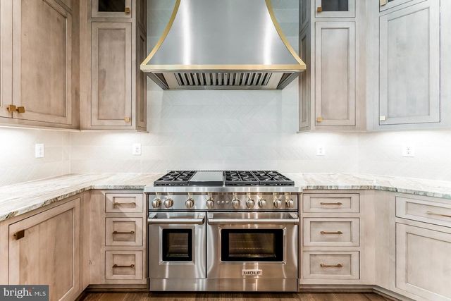 1339 BEULAH RD, Vienna, VA 22182
