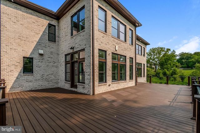 1339 BEULAH RD, Vienna, VA 22182