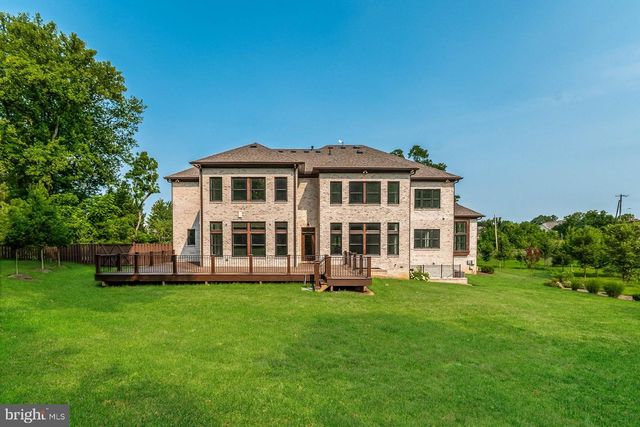 1339 BEULAH RD, Vienna, VA 22182