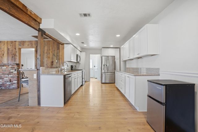 39646 W 87th Street, Leona Valley, CA 93551