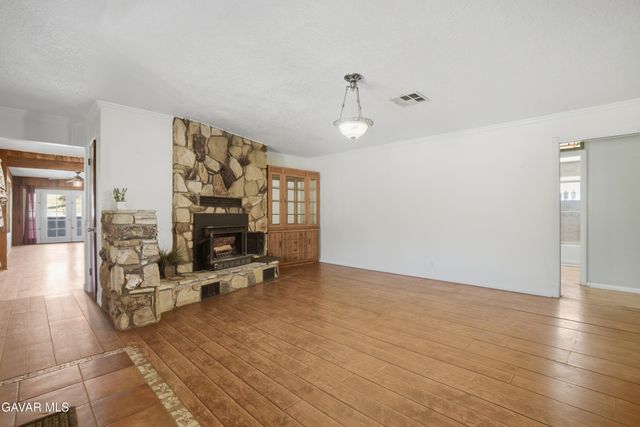 39646 W 87th Street, Leona Valley, CA 93551