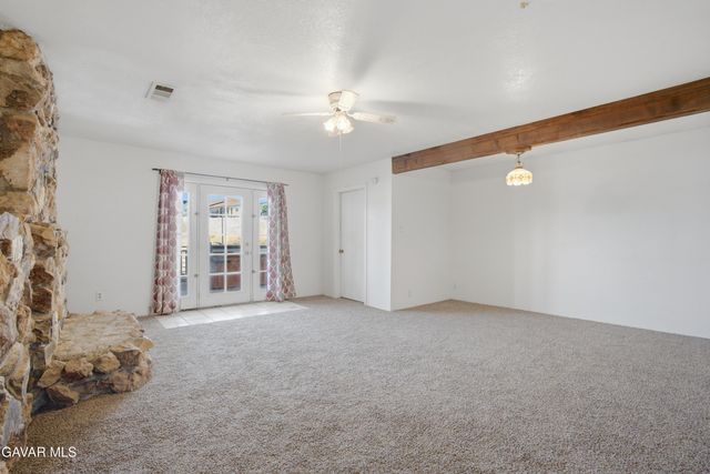 39646 W 87th Street, Leona Valley, CA 93551