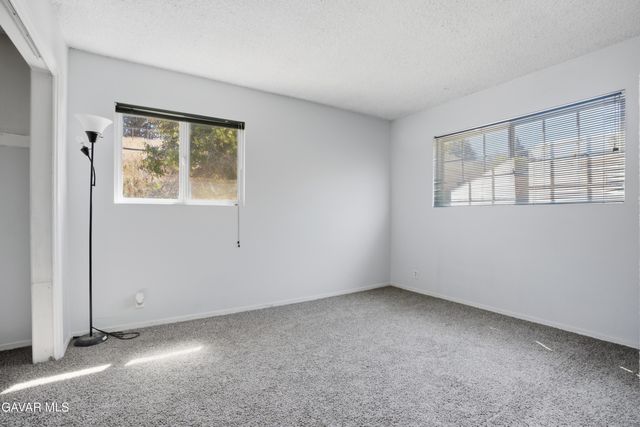 39646 W 87th Street, Leona Valley, CA 93551
