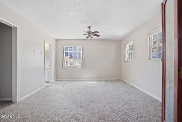 39646 W 87th Street, Leona Valley, CA 93551