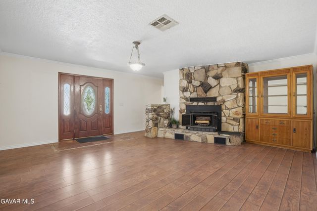 39646 W 87th Street, Leona Valley, CA 93551