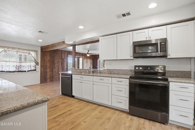 39646 W 87th Street, Leona Valley, CA 93551