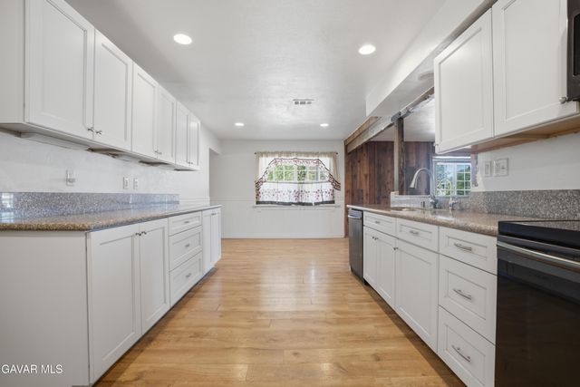 39646 W 87th Street, Leona Valley, CA 93551