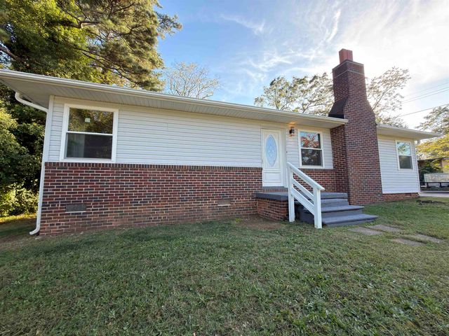 507 Crestwood Place, Spartanburg, SC 29306