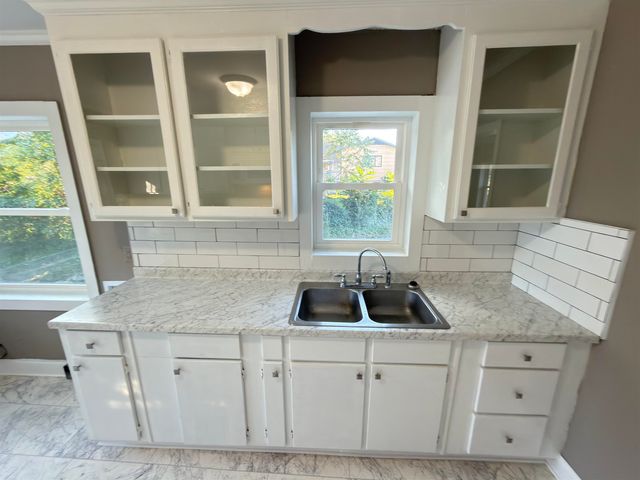 507 Crestwood Place, Spartanburg, SC 29306