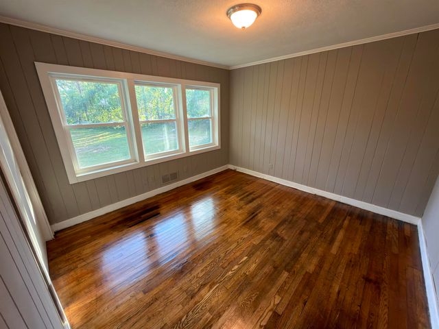 507 Crestwood Place, Spartanburg, SC 29306