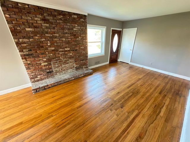 507 Crestwood Place, Spartanburg, SC 29306