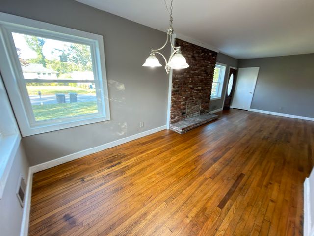 507 Crestwood Place, Spartanburg, SC 29306