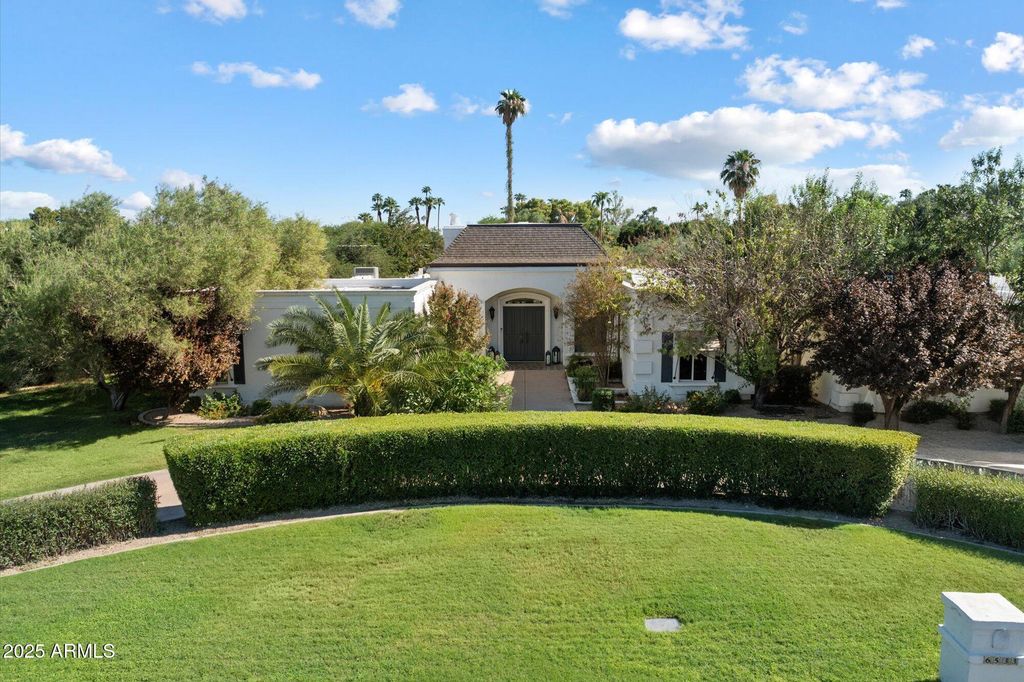 6533 E Maverick Road, Paradise Valley, AZ 85253