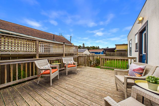 460 Spruce Street, Eureka, CA 95501