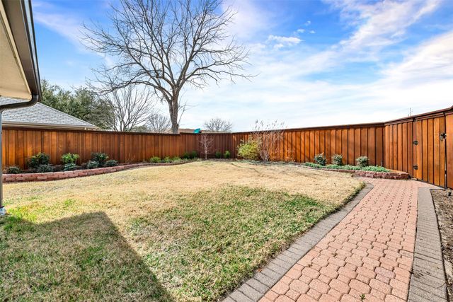2015 Brandeis Drive, Richardson, TX 75082