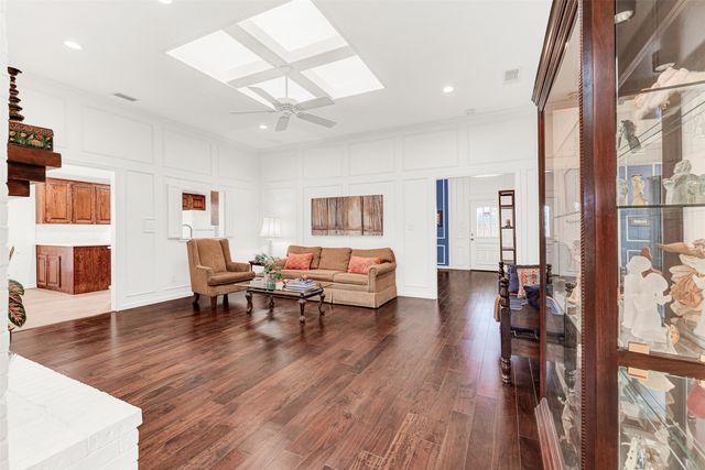 2015 Brandeis Drive, Richardson, TX 75082