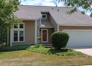 2100 Monday Drive, Elgin, IL 60123