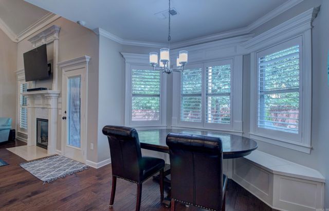 32 Tournay Circle, Little Rock, AR 72223