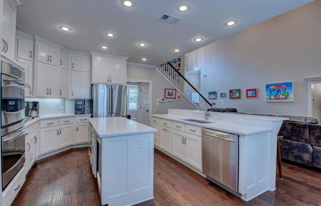 32 Tournay Circle, Little Rock, AR 72223