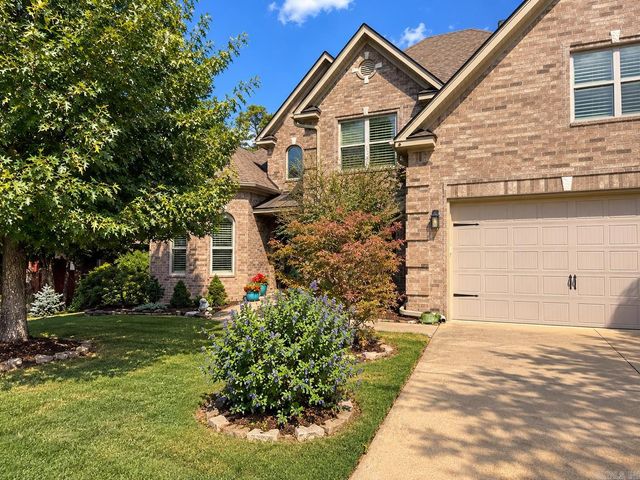 32 Tournay Circle, Little Rock, AR 72223