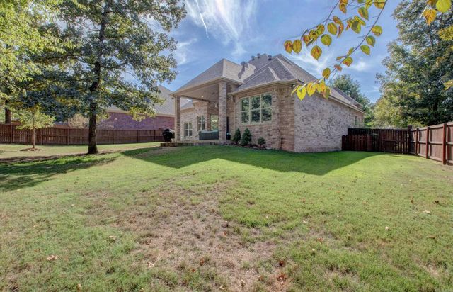 32 Tournay Circle, Little Rock, AR 72223
