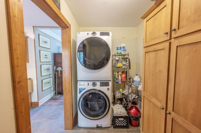 3442 Sherwood Rd, Sewanee, TN 37375