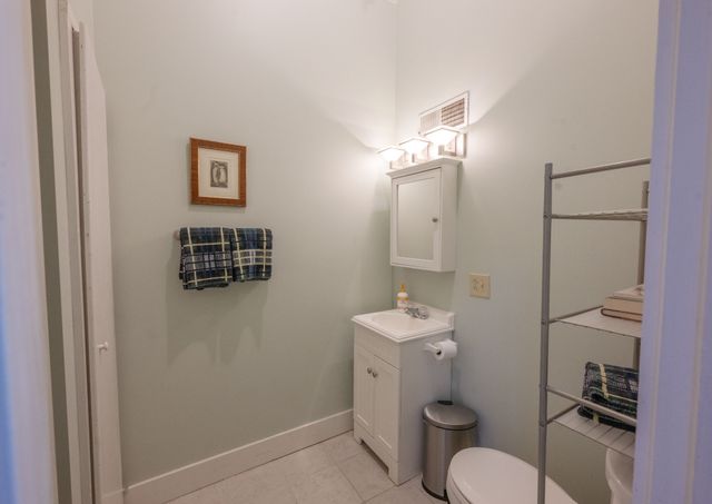 3442 Sherwood Rd, Sewanee, TN 37375