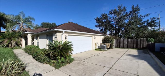 10037 CRENSHAW CIRCLE, Clermont, FL 34711
