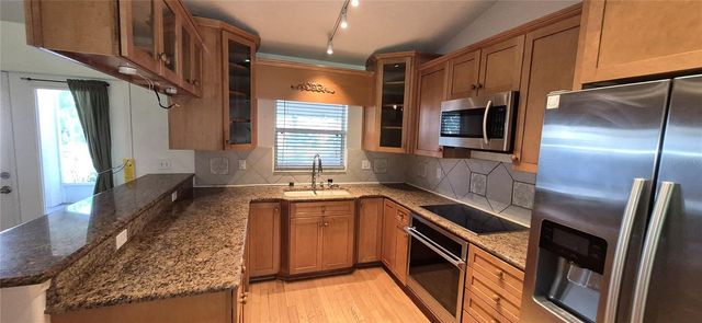 10037 CRENSHAW CIRCLE, Clermont, FL 34711