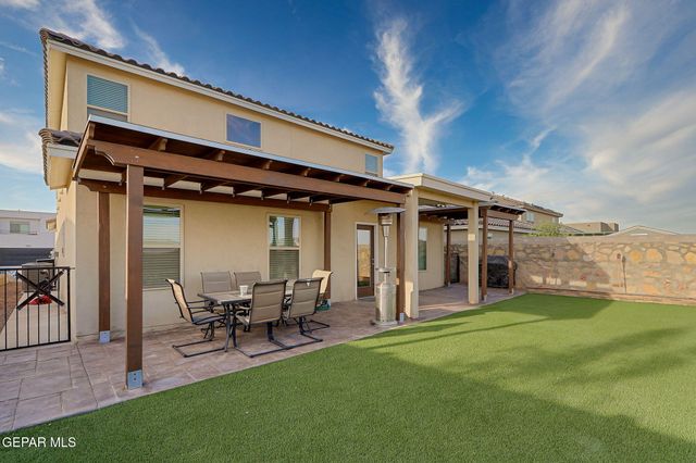 13138 OAKHAMPTON Avenue, El Paso, TX 79928