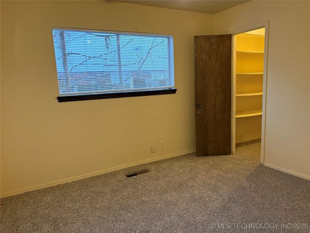 3846 S 118th East Avenue, Tulsa, OK 74146