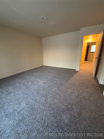 3846 S 118th East Avenue, Tulsa, OK 74146