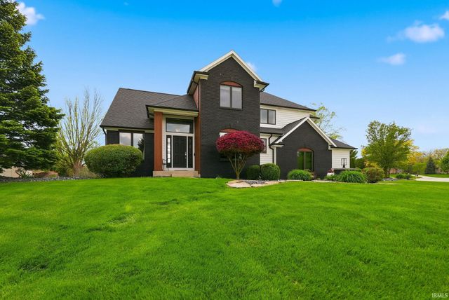 1010 Woodland Crossing, Fort Wayne, IN 46825