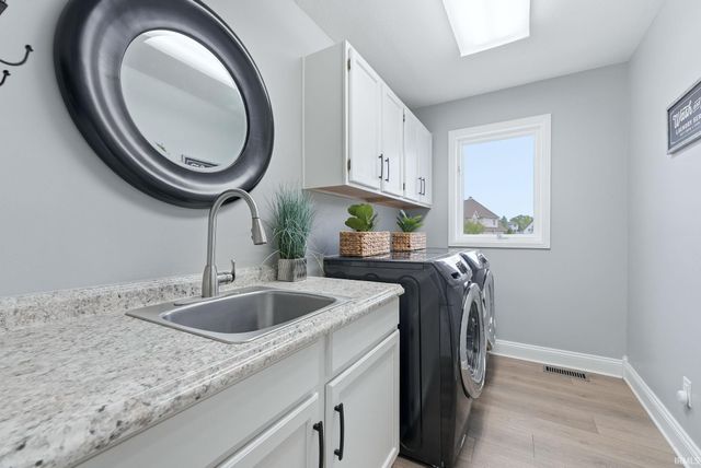 1010 Woodland Crossing, Fort Wayne, IN 46825