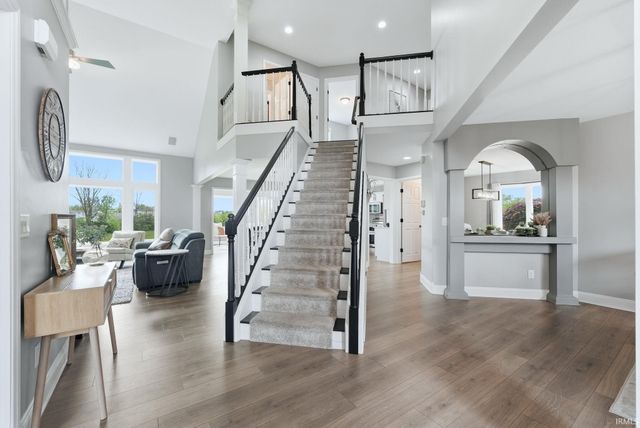 1010 Woodland Crossing, Fort Wayne, IN 46825