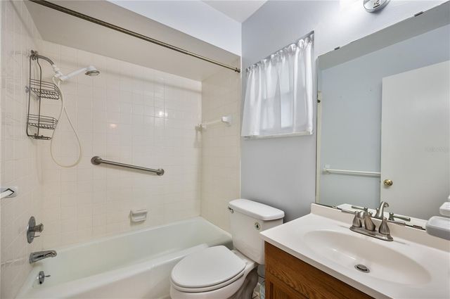 616 COTTAGE LANE 616, Lakeland, FL 33803