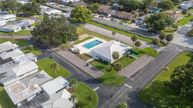616 COTTAGE LANE 616, Lakeland, FL 33803