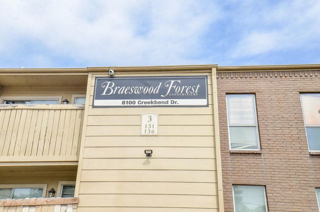 8100 Creekbend Dr 120, Houston, TX 77071