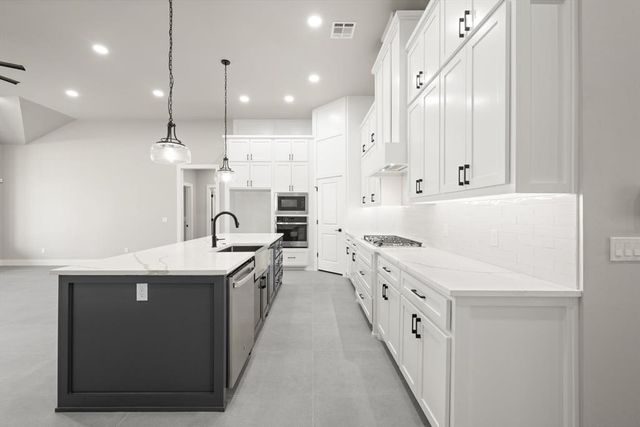 7125 NW 155th Street, Edmond, OK 73013