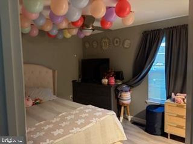 5598 SHADYBROOK DR, Woodbridge, VA 22193