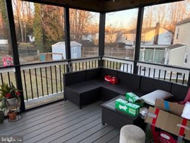 5598 SHADYBROOK DR, Woodbridge, VA 22193