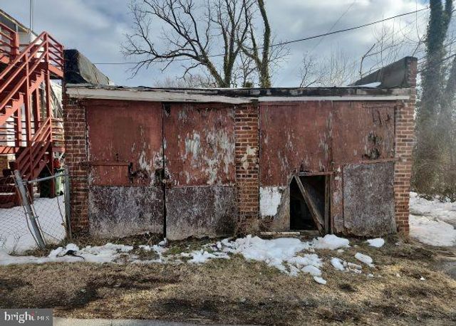 4169 FAIRVIEW AVE, Baltimore, MD 21216