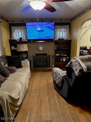 1311 Warner Road SE, Canton, OH 44707